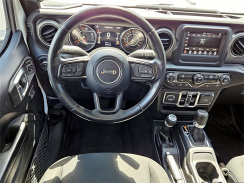Used 2021 Jeep Gladiator Sport image 14
