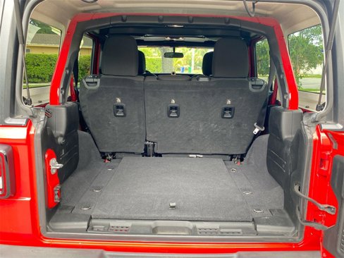 Used 2018 Jeep Wrangler Unlimited Sport S image 10