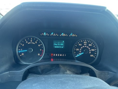 Used 2018 Ford F150 XLT image 11
