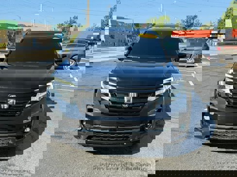 Used 2020 Honda Pilot Black Edition image 4