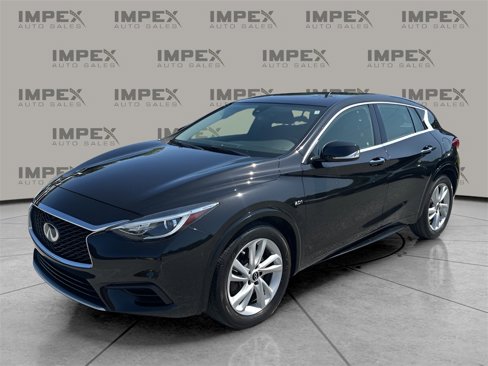 Used 2019 INFINITI QX30 image 1
