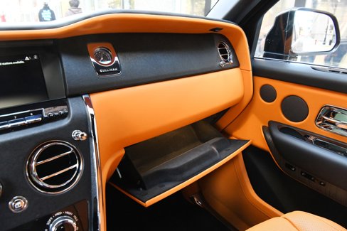 Certified 2023 Rolls-Royce Cullinan image 19