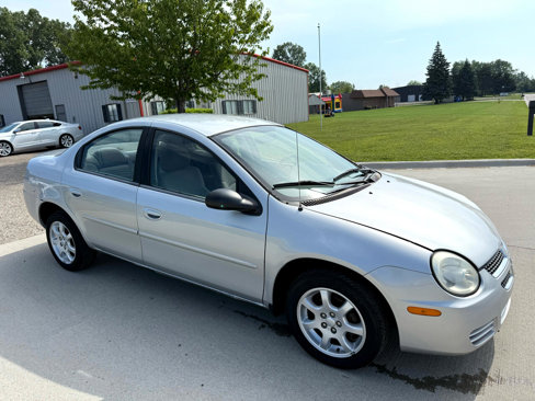 Used 2005 Dodge Neon SXT image 1