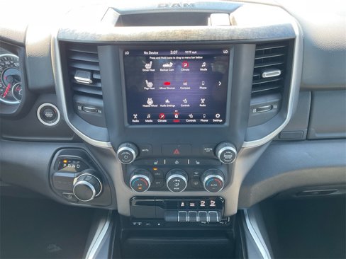 Used 2019 RAM 1500 Big Horn image 12
