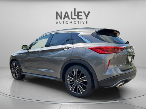 Used 2021 INFINITI QX50 Luxe w/ Appearance Package image 3