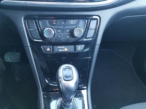 Used 2020 Buick Encore Preferred image 21