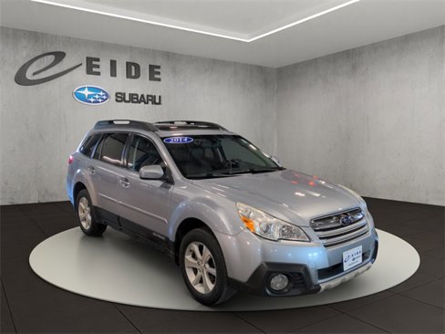 Used 2014 Subaru Outback 2.5i Limited image 1