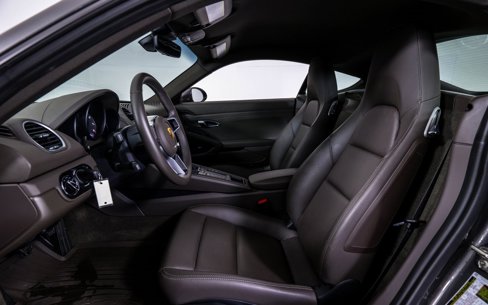 Used 2022 Porsche 718 Cayman image 16