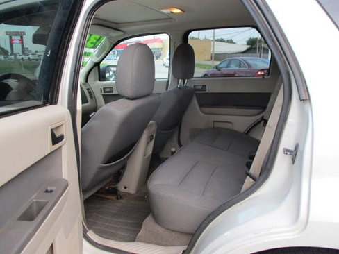 Used 2009 Ford Escape XLT image 9