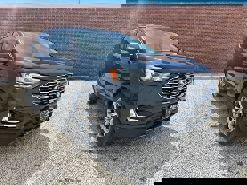 Certified 2022 Ford Edge SEL w/ Convenience Package image 1