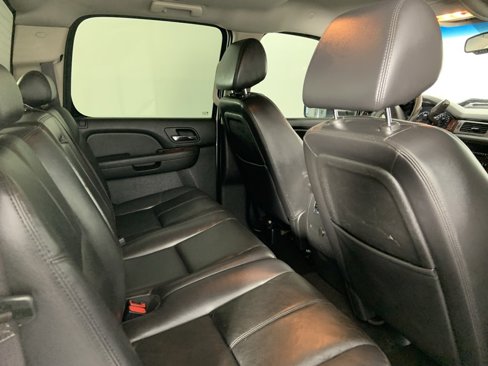 Used 2009 Chevrolet Silverado 3500 LTZ w/ Suspension Package, Off-Road image 8