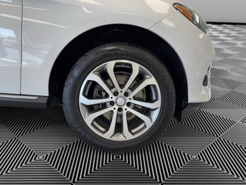 Used 2018 Mercedes-Benz GLE 350 4MATIC image 10
