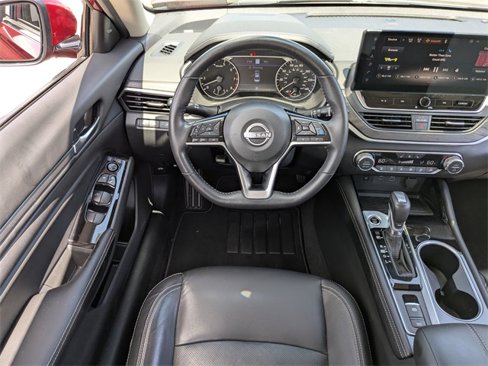 Used 2024 Nissan Altima 2.5 SL image 14