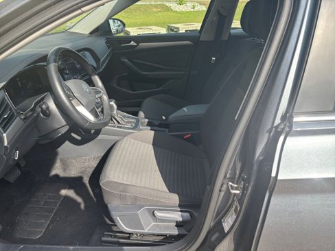 Used 2024 Volkswagen Jetta S image 24