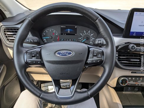 Used 2022 Ford Escape SEL image 19