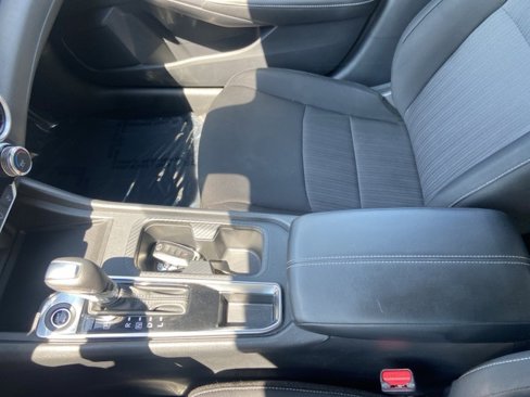 Used 2025 Nissan Sentra SV image 16