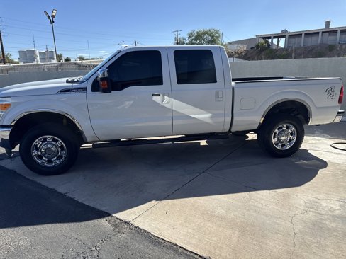 Used 2013 Ford F350 Lariat image 4