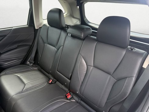 Used 2021 Subaru Forester Touring image 14