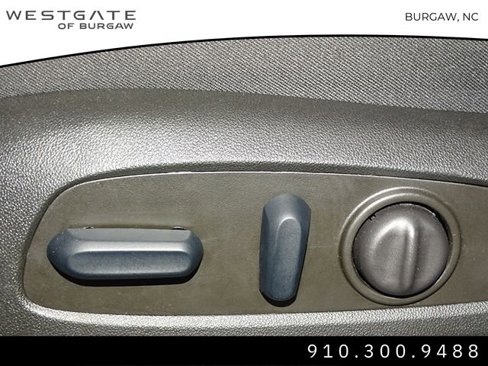 Used 2023 Chevrolet Malibu LT image 15