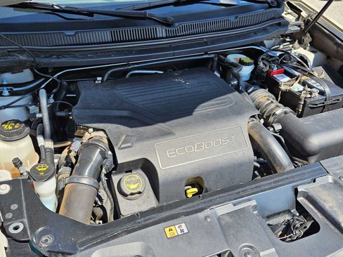 Used 2016 Lincoln MKT AWD w/ Equipment Group 201A image 13