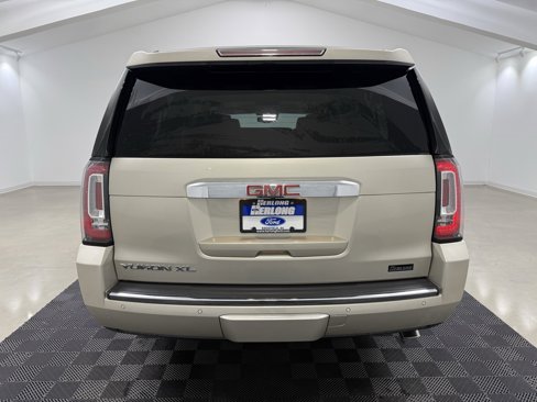 Used 2016 GMC Yukon XL Denali w/ Open Road Package image 6