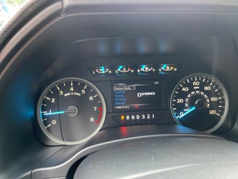 Used 2017 Ford F150 XLT w/ Trailer Tow Package image 18
