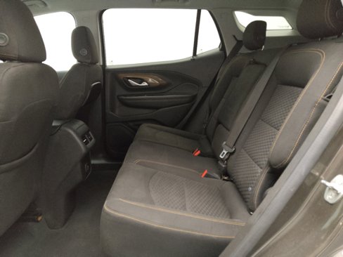 Used 2020 GMC Terrain SLE image 18