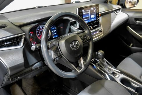 Used 2021 Toyota Corolla SE image 26