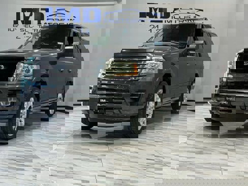 Used 2017 Ford Expedition EL Limited w/ Equipment Group 301A image 2