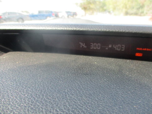 Used 2010 Subaru Outback 2.5i Premium image 38