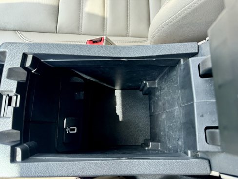 Used 2018 Ford Escape Titanium w/ Ford Safe & Smart Package image 35