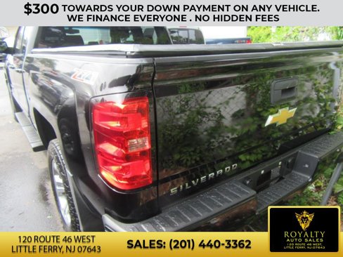 Used 2017 Chevrolet Silverado 1500 LT w/ All Star Edition image 13