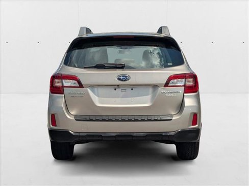 Used 2015 Subaru Outback 2.5i image 7