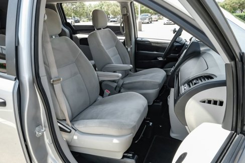 Used 2019 Dodge Grand Caravan SE image 33