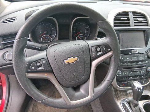 Used 2014 Chevrolet Malibu LT image 12