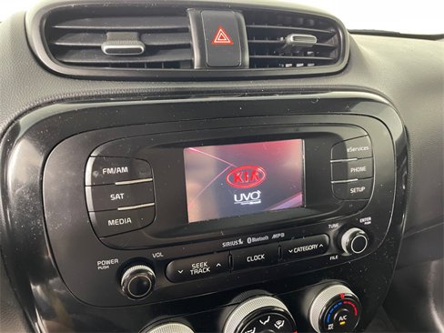 Used 2016 Kia Soul ! image 6
