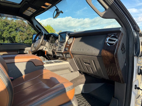 Used 2016 Ford F350 Platinum w/ FX4 Off-Road Package image 24