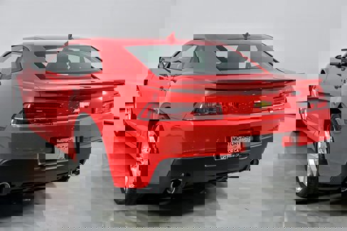 Used 2015 Chevrolet Camaro SS w/ RS Package image 10