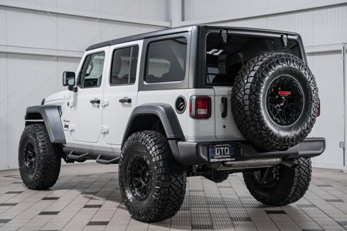 Used 2024 Jeep Wrangler Sport image 5