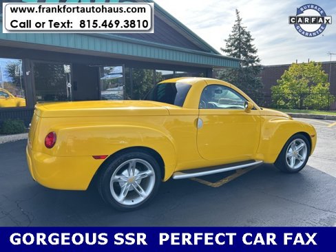Used 2003 Chevrolet SSR w/ Preferred Equipment Group image 11