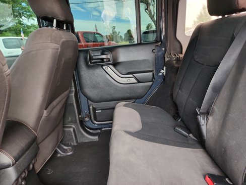Used 2017 Jeep Wrangler Unlimited Sport image 17