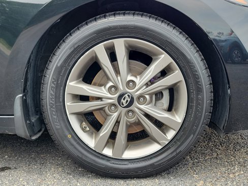 Used 2018 Hyundai Elantra Value Edition image 5