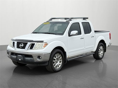 Used 2012 Nissan Frontier SL image 1