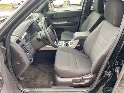 Used 2012 Ford Escape XLT image 9