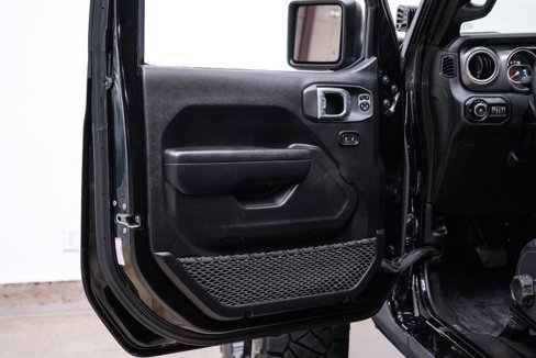 Used 2021 Jeep Wrangler Unlimited Rubicon image 92
