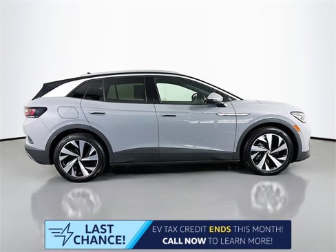 Used 2021 Volkswagen ID.4 Pro S w/ Gradient Package image 8