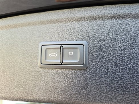 Certified 2023 Audi Q5 2.0T Premium Plus w/ Premium Plus Package image 28