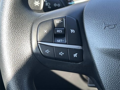 Used 2020 Ford Escape SE image 26