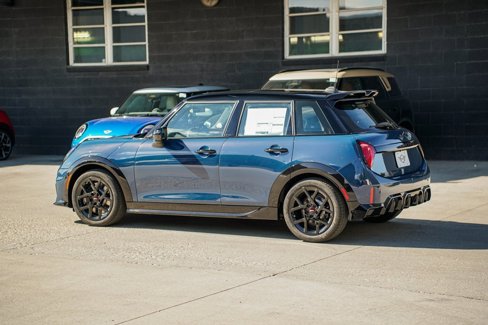 New 2025 MINI Cooper S image 7