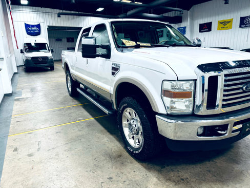 Used 2010 Ford F350 Lariat image 18